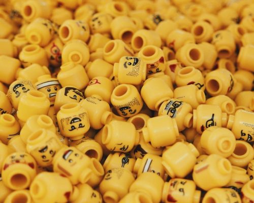 Как определить подделку игрушки