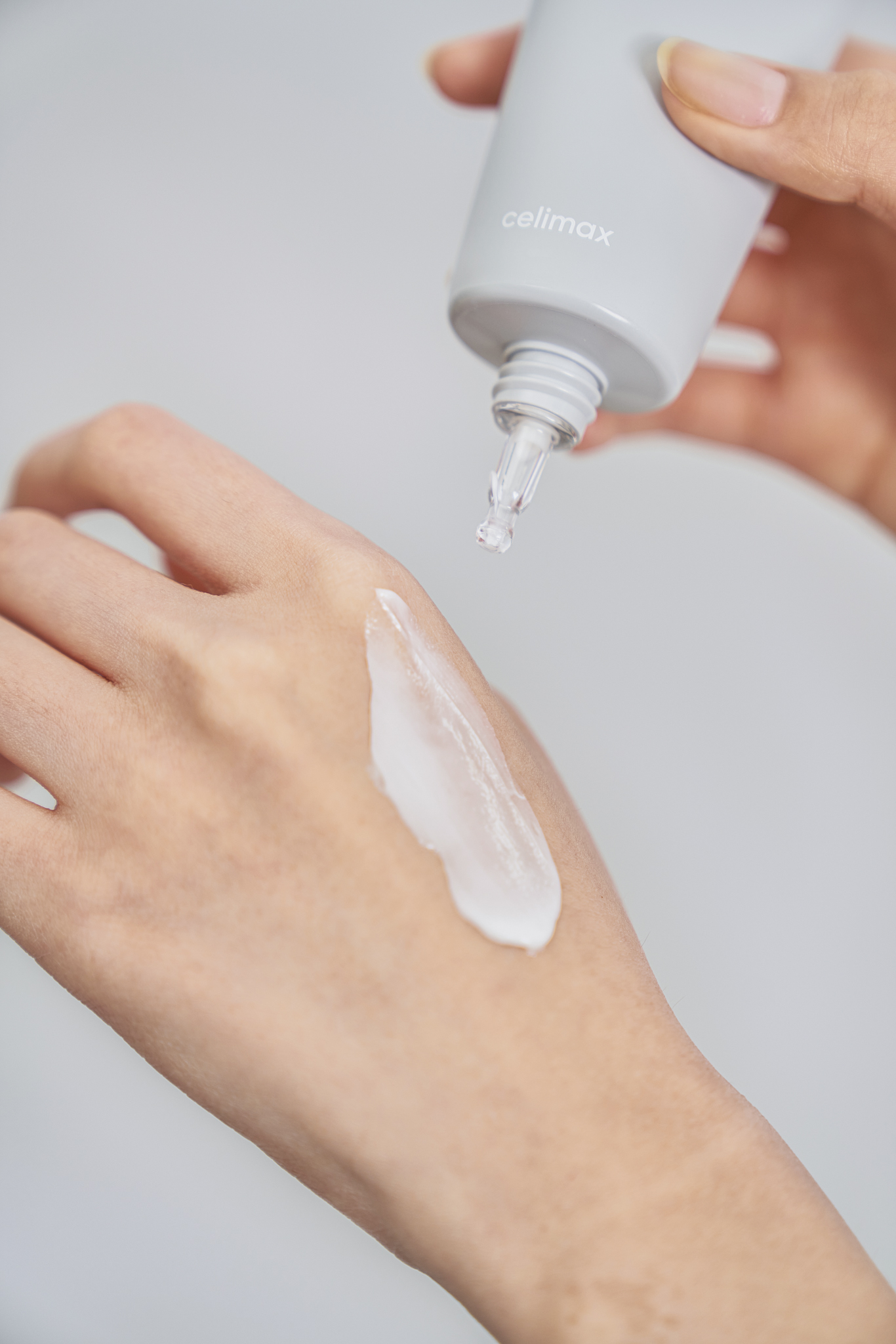 SKIN WEARABLE CREAM 05