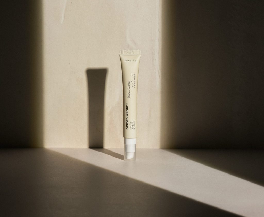 Haruharu Wonder Black Rice Bakuchiol Eye Cream6