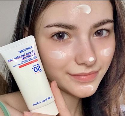 asis-tobe-greentea-sun-cream5