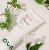 nolahour_gelcleanser_1